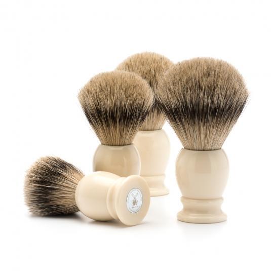 MÜHLE CLASSIC Shaving Brush, Silvertip Badger, Faux Ivory, Large - Image 3