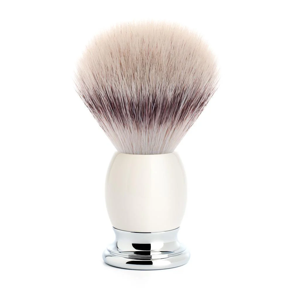 MÜHLE SOPHIST 4 Pc. Shaving Set, Silvertip Fibre® Brush & Gillette® Fusion™ Razor, Porcelain - Image 3