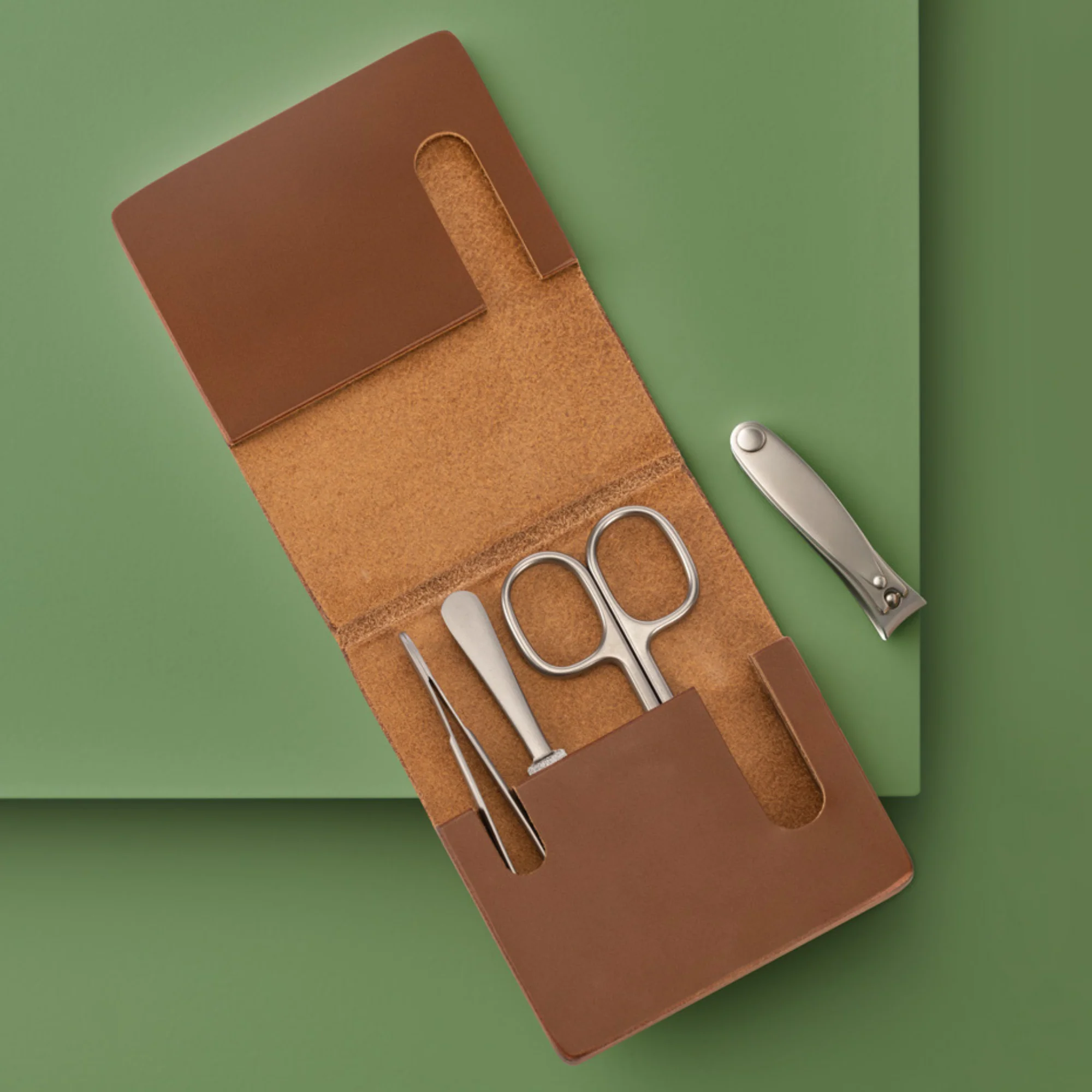 MÜHLE TRAVEL Manicure Set - Image 6